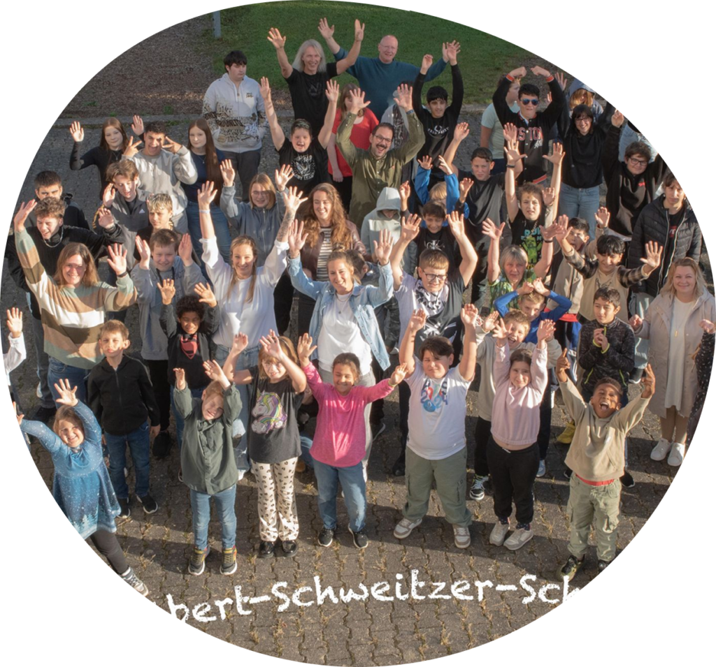 Schüler auf dem Schulhof der Albert-Schweitzer-Schule Limburg