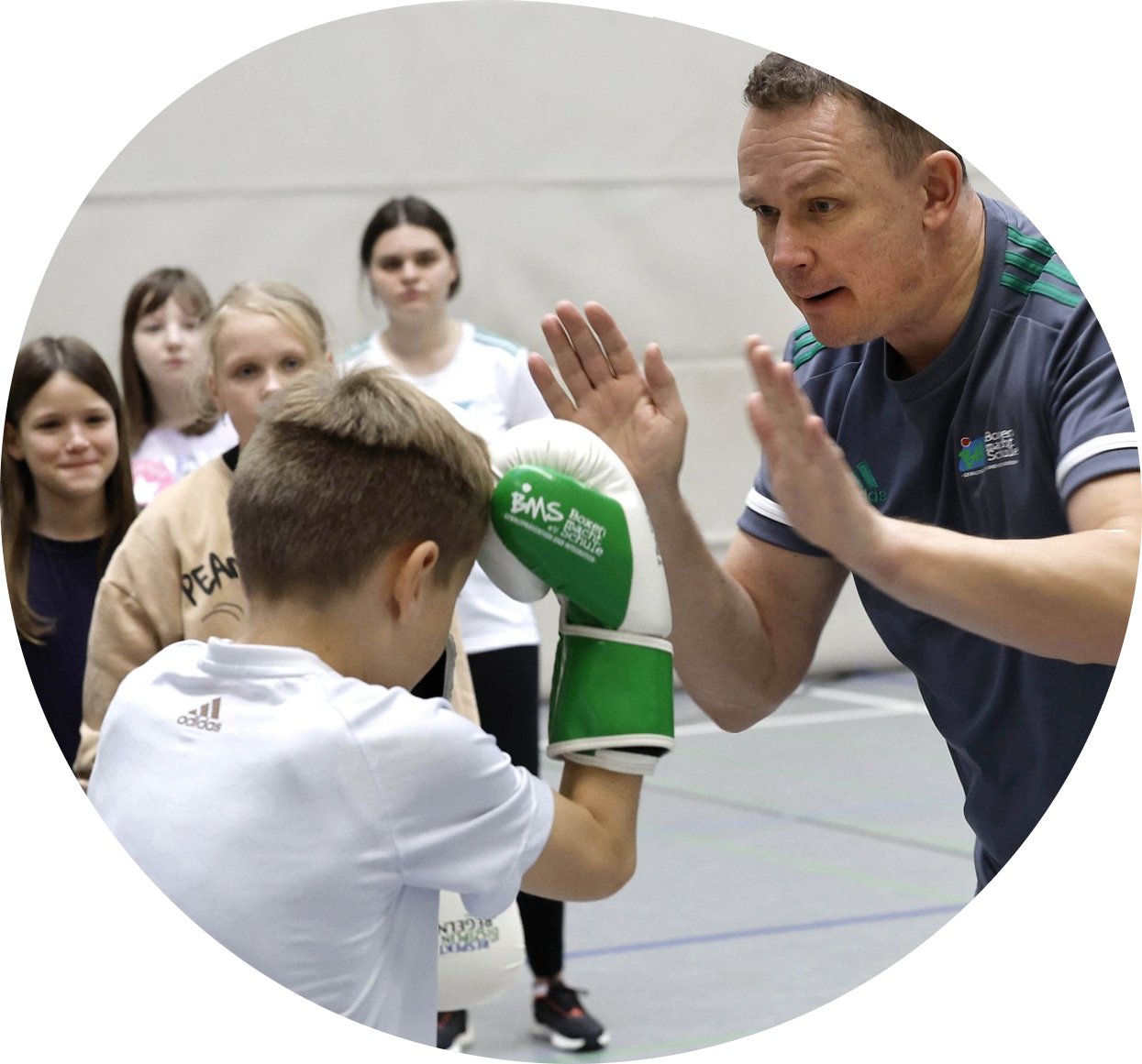 Boxen macht Schule